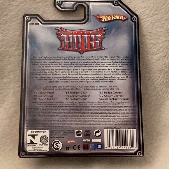 Hot Wheels '67 Chevy Camaro ~ Ultra Hots ~ Chevrolet ~ 1:64 - Picture 6 of 9